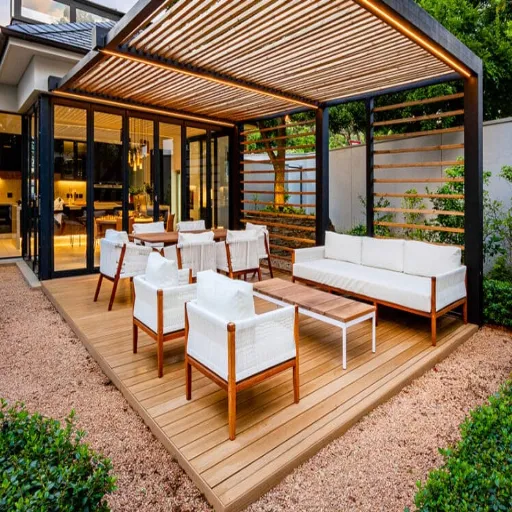 Choosing the Right Decking Option for Your Outdoor Space