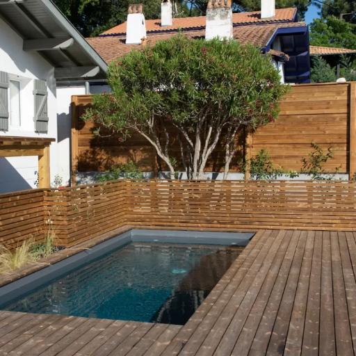 Choosing the Best Sustainable Deck for Your Climate